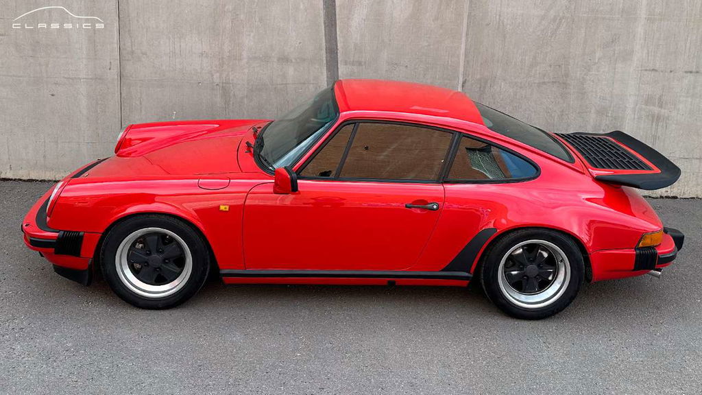 Porsche 911 Carrera 3.2