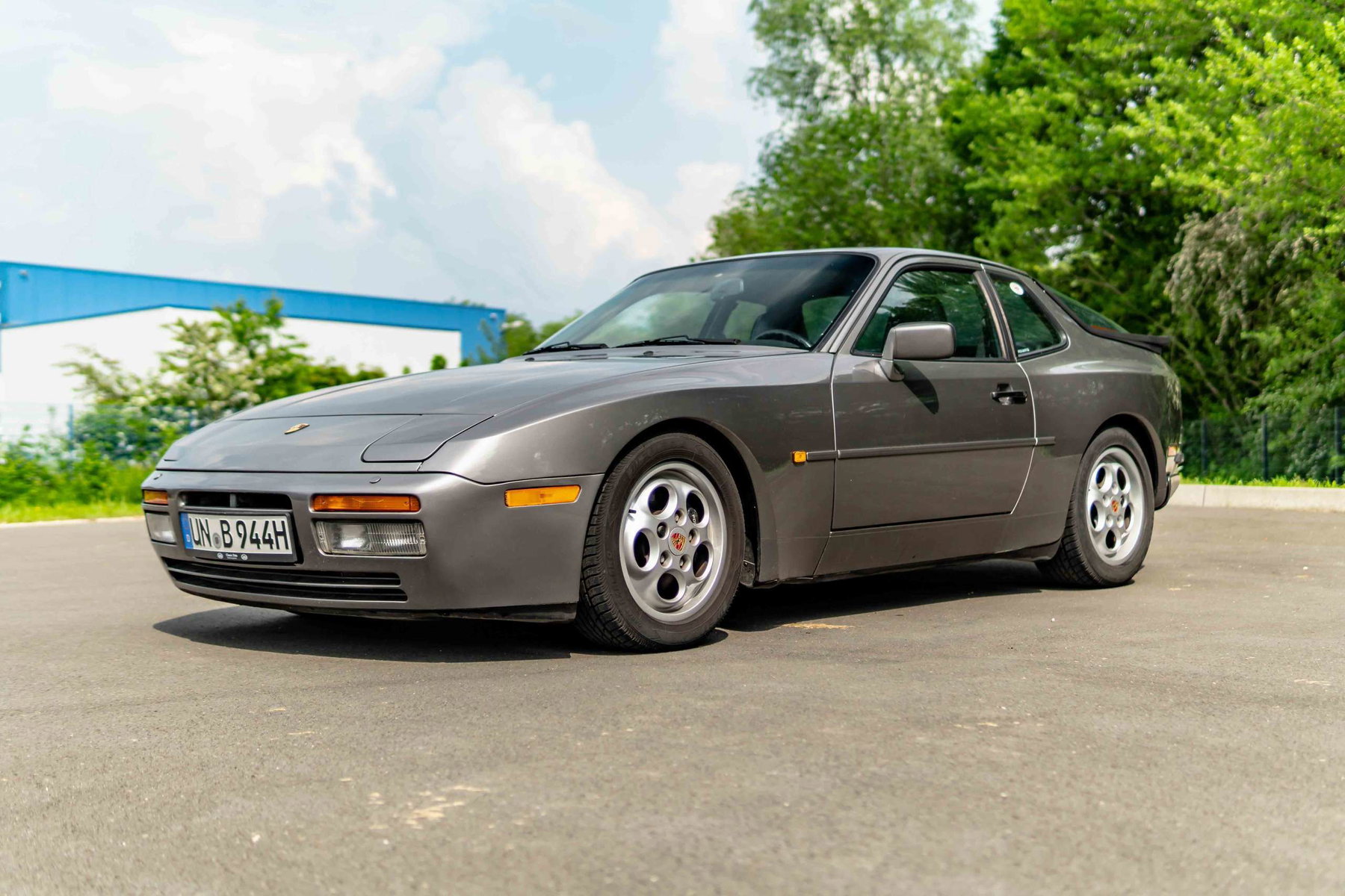 Porsche 944 Turbo Coupé 1988 - elferspot.com - Marketplace for