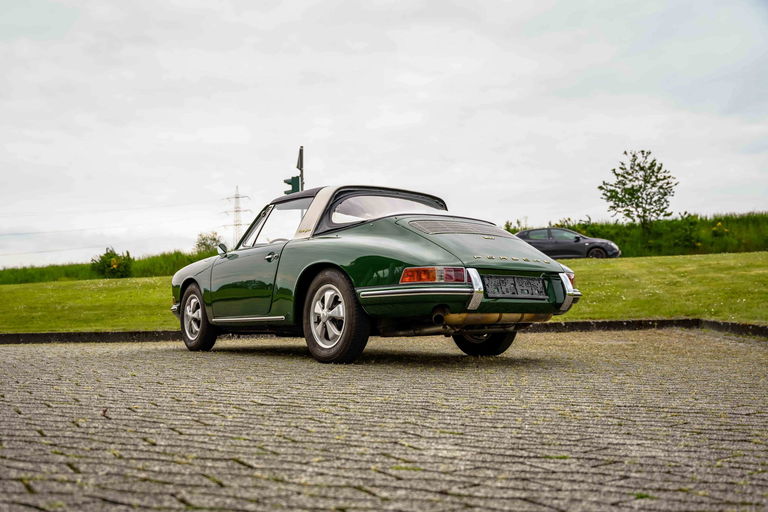 Porsche 911 (F-Modell)