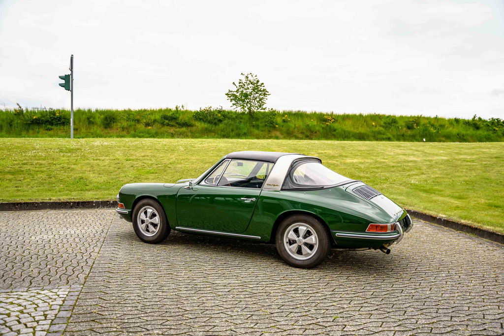 Porsche 911 (F-Modell)