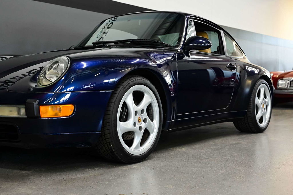 Porsche 993 Carrera