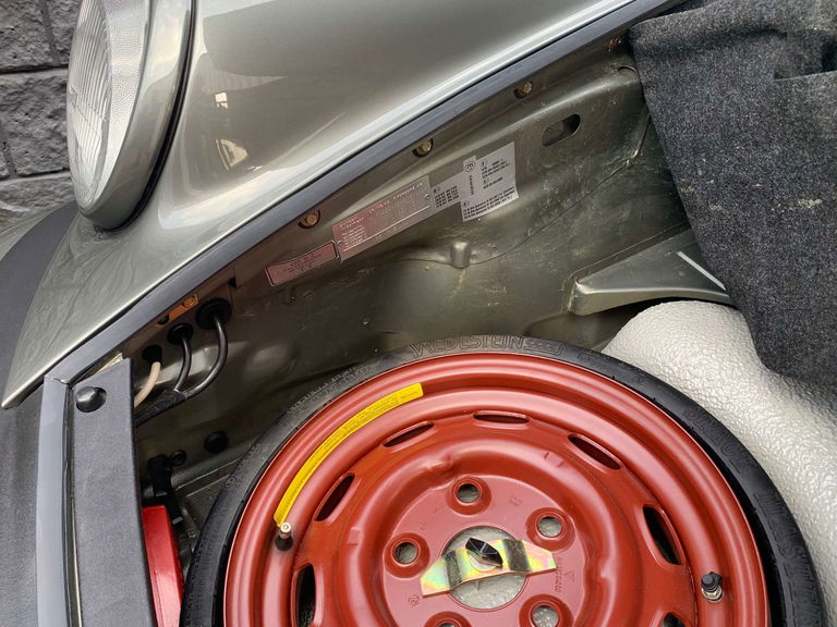 Porsche 911 Carrera 3.2