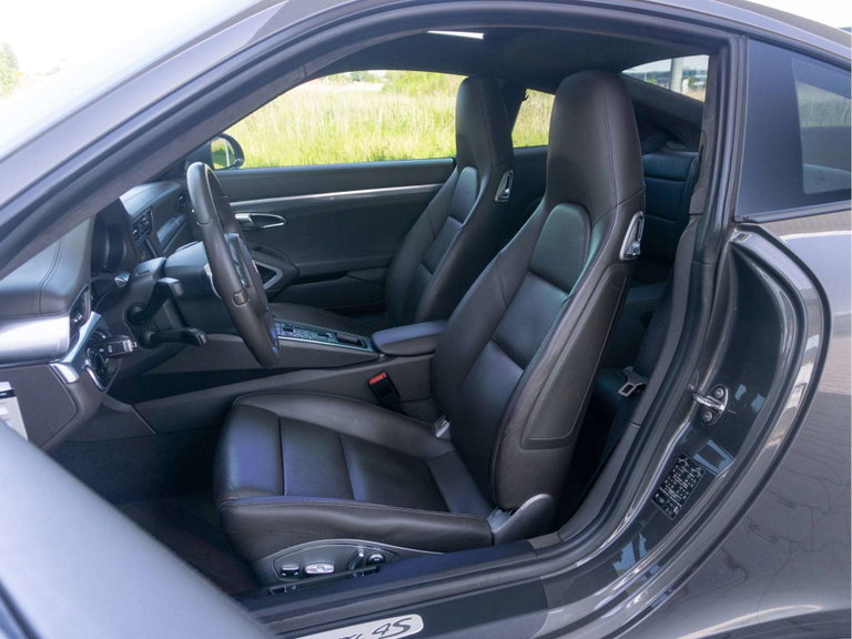 Porsche 991 Carrera 4S