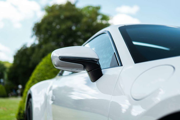 Porsche 992 Carrera