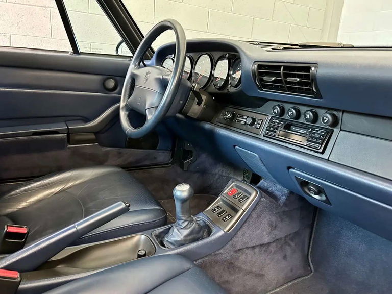 Porsche 993 Carrera 4