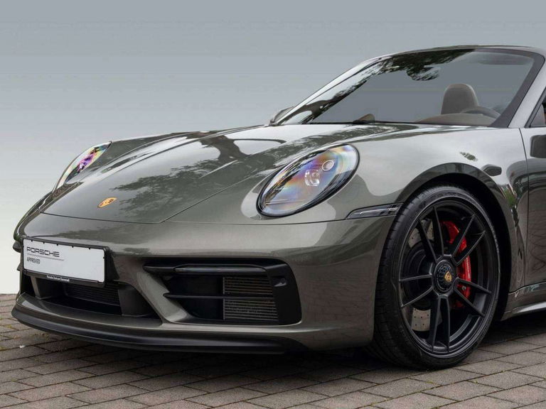 Porsche 992 Carrera GTS