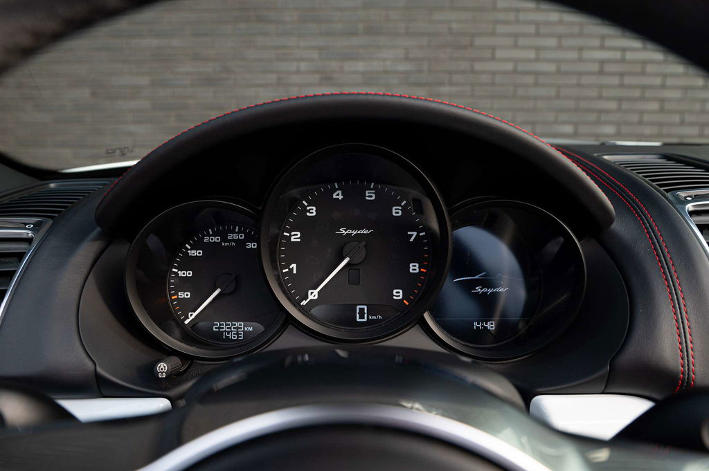 Porsche 981 Boxster Spyder