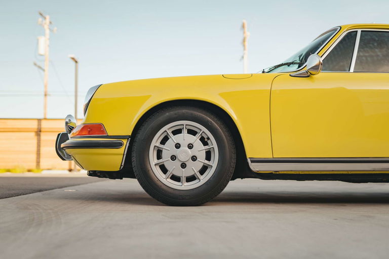 Porsche 911 T