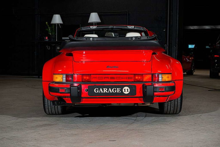 Porsche 911 Turbo 3.3