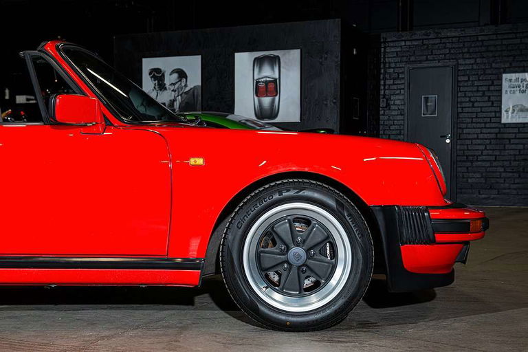Porsche 911 Turbo 3.3