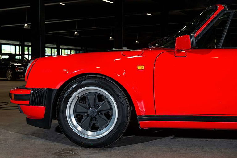 Porsche 911 Turbo 3.3