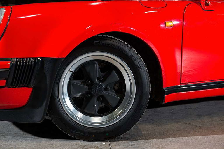 Porsche 911 Turbo 3.3