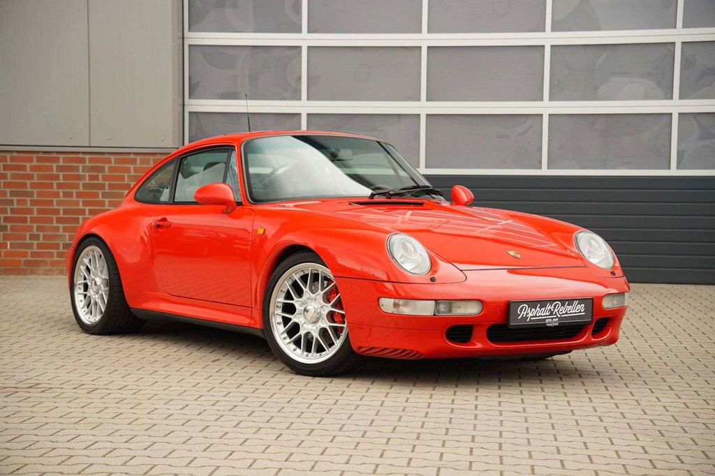 Porsche 993 Carrera 4S