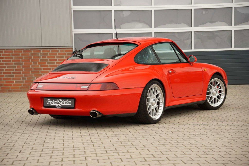 Porsche 993 Carrera 4S