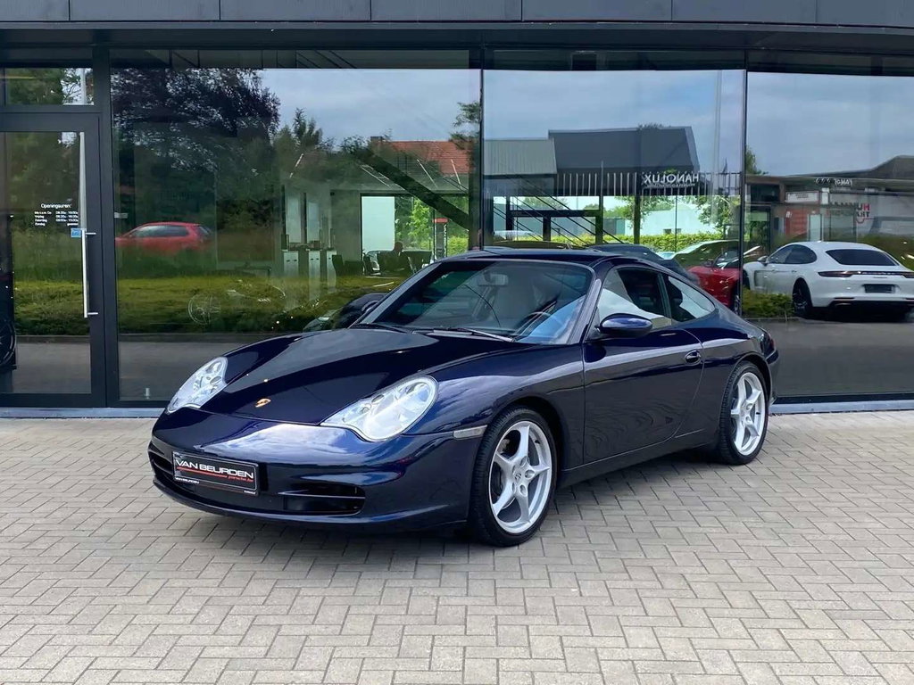 Porsche 996 Carrera