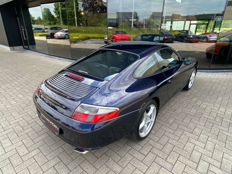 Porsche 996 Carrera