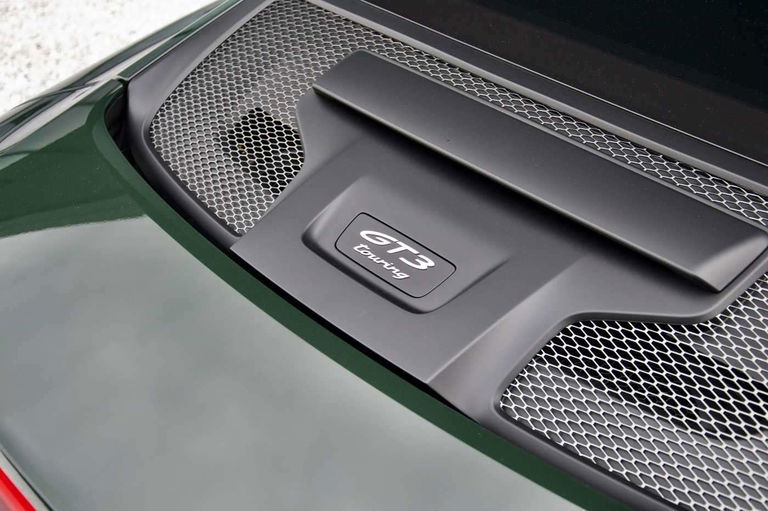 Porsche 992 GT3 Touring