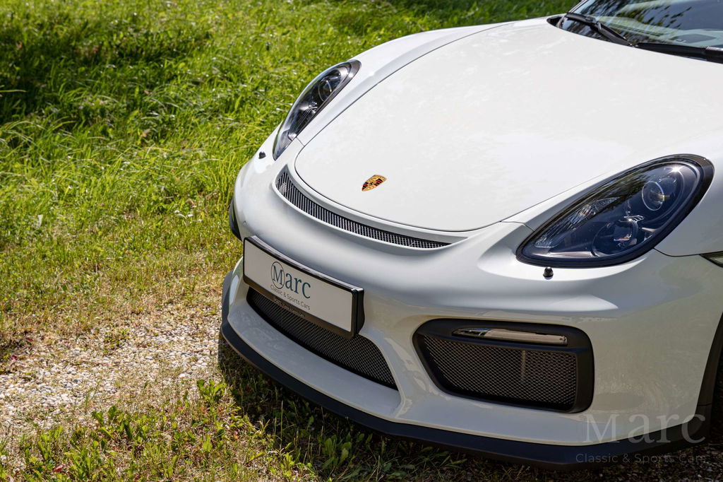 Porsche 981 Cayman GT4