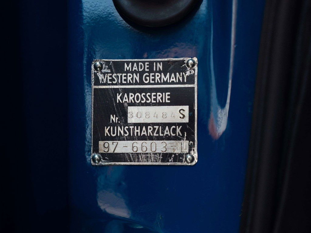 Porsche 911 S (F-Modell)