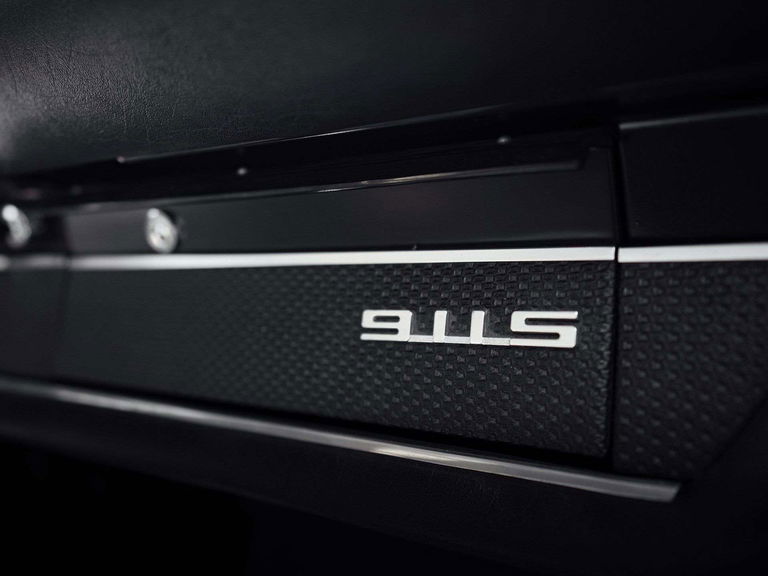 Porsche 911 S (F-Modell)