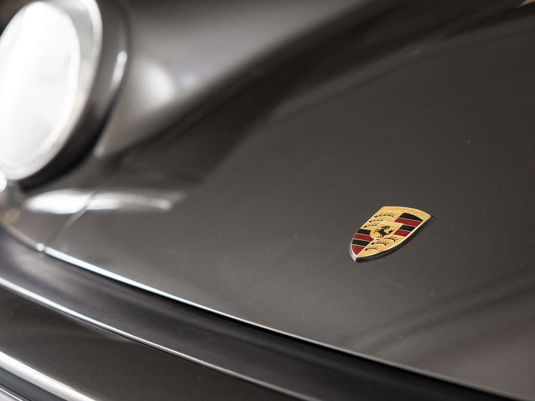 Porsche 911 Carrera 3.2 Speedster