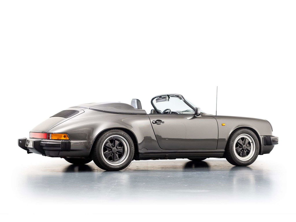 Porsche 911 Carrera 3.2 Speedster