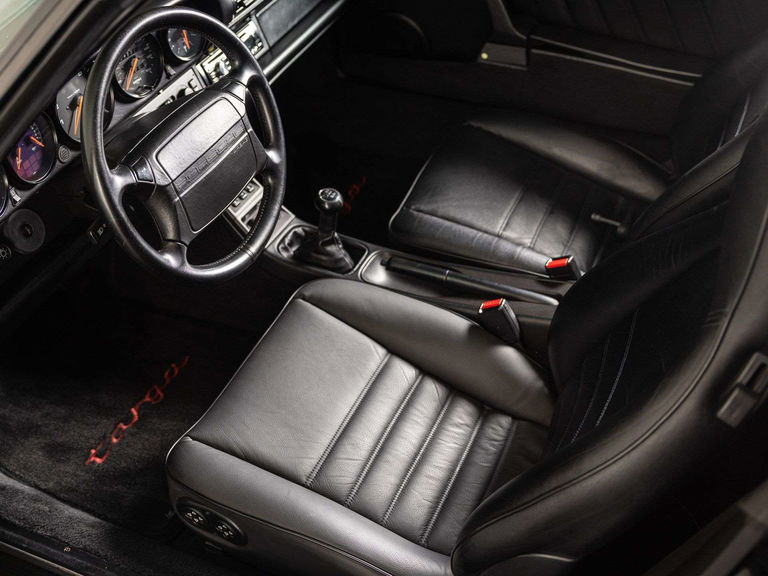 Porsche 964 Carrera 4