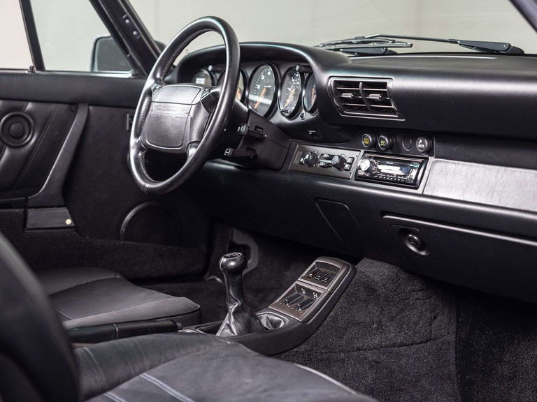 Porsche 964 Carrera 4