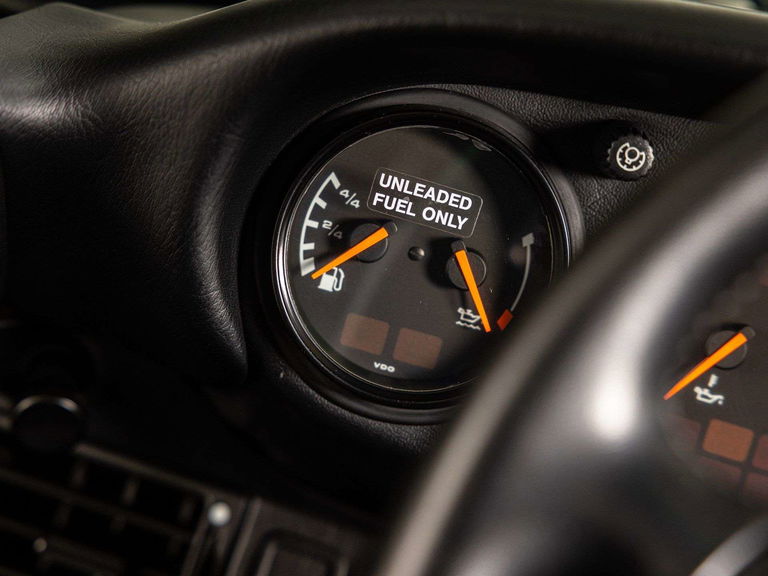 Porsche 964 Carrera 4