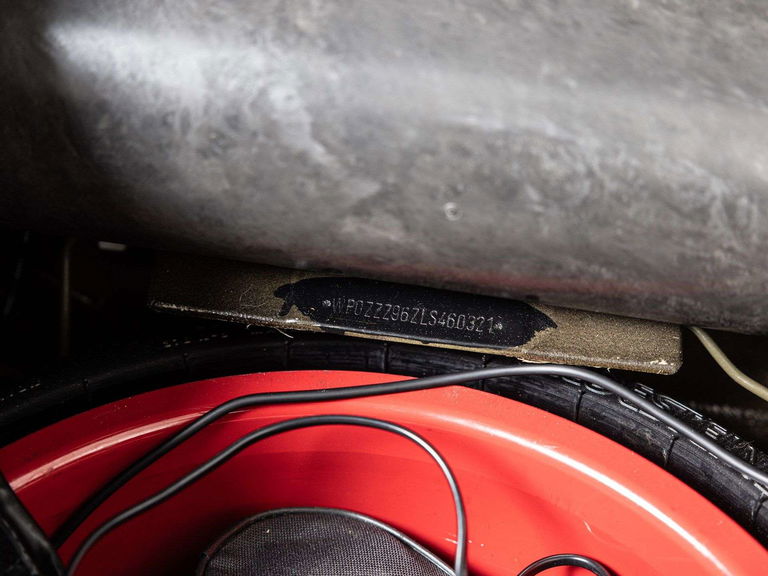 Porsche 964 Carrera 4