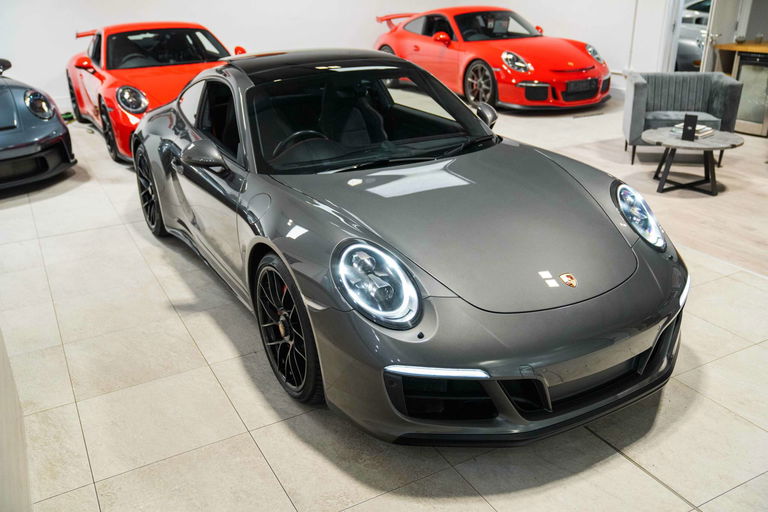 Porsche 991.2 Carrera 4 GTS