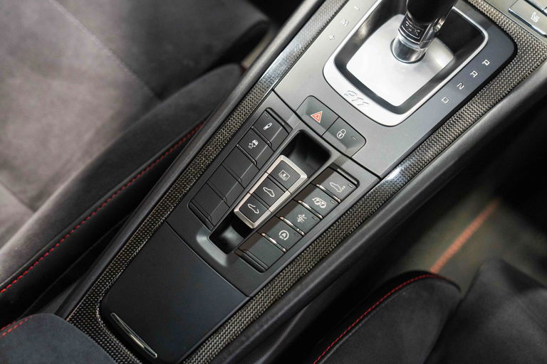 Porsche 991.2 Carrera 4 GTS