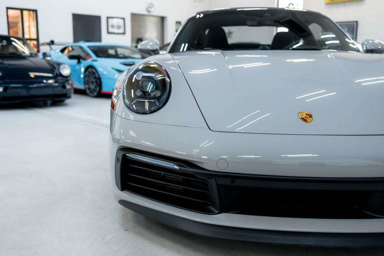 Porsche 992 Carrera 4S