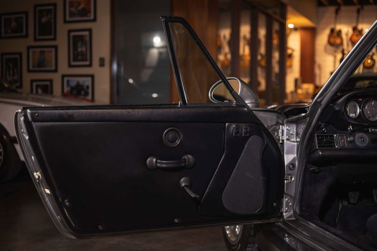 Porsche 911 Turbo 3.3