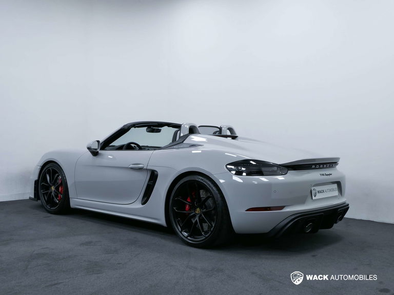 Porsche 718 Spyder