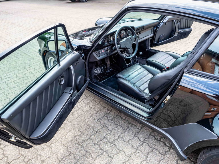 Porsche 911 Turbo 3.3