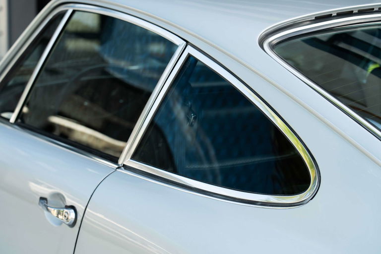 Porsche 911 S (F-Modell)