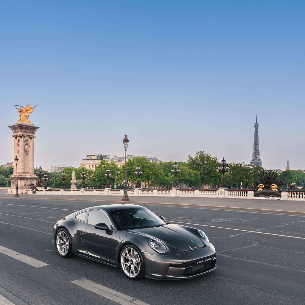 Porsche 992 GT3 Touring