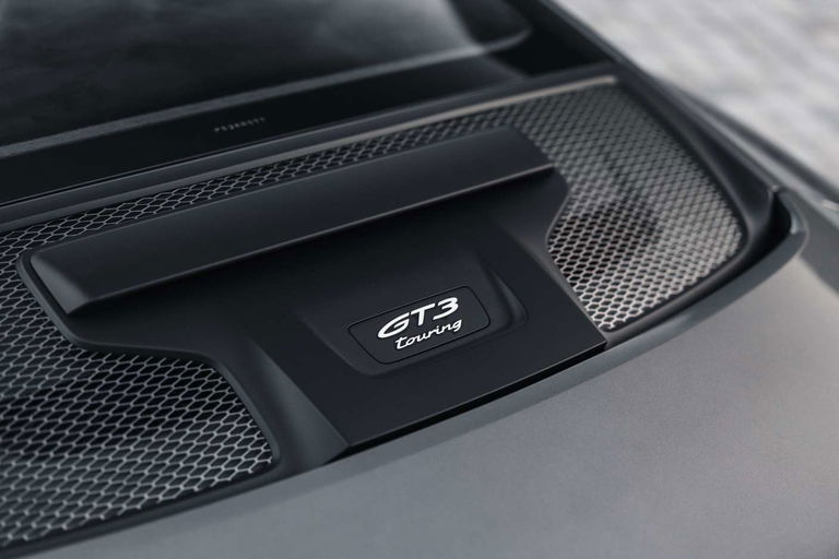 Porsche 992 GT3 Touring