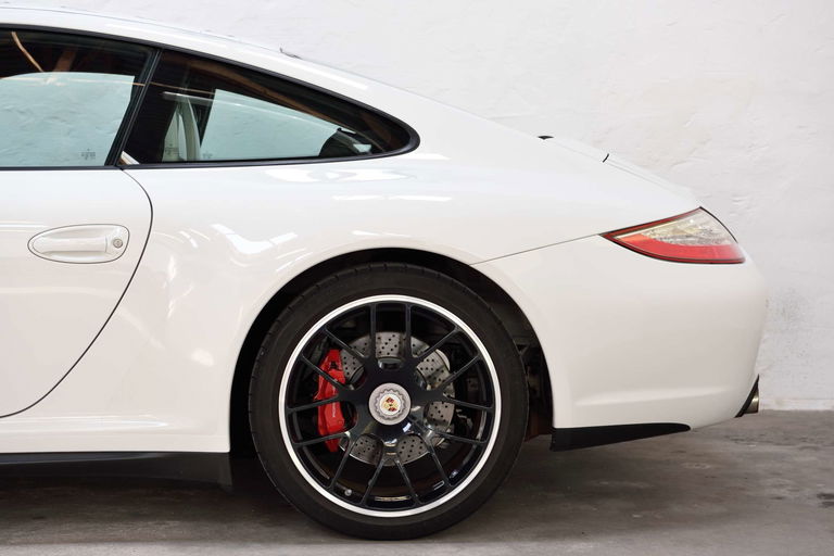 Porsche 997.2 Carrera GTS
