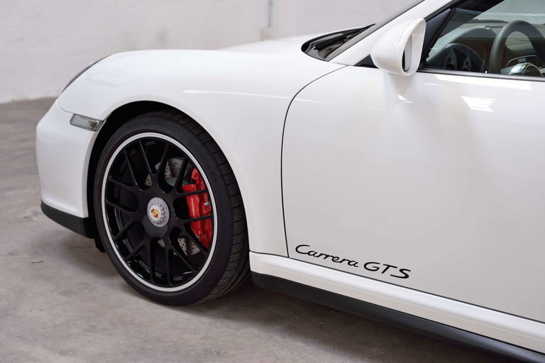 Porsche 997.2 Carrera GTS