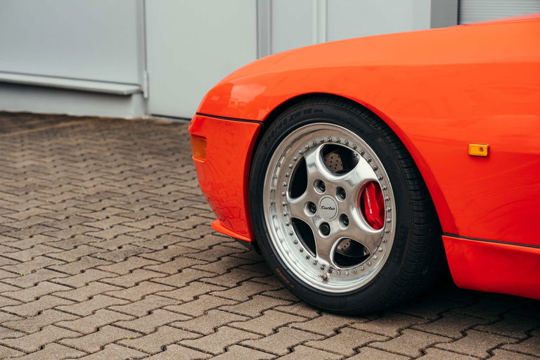 Porsche 968 Turbo S