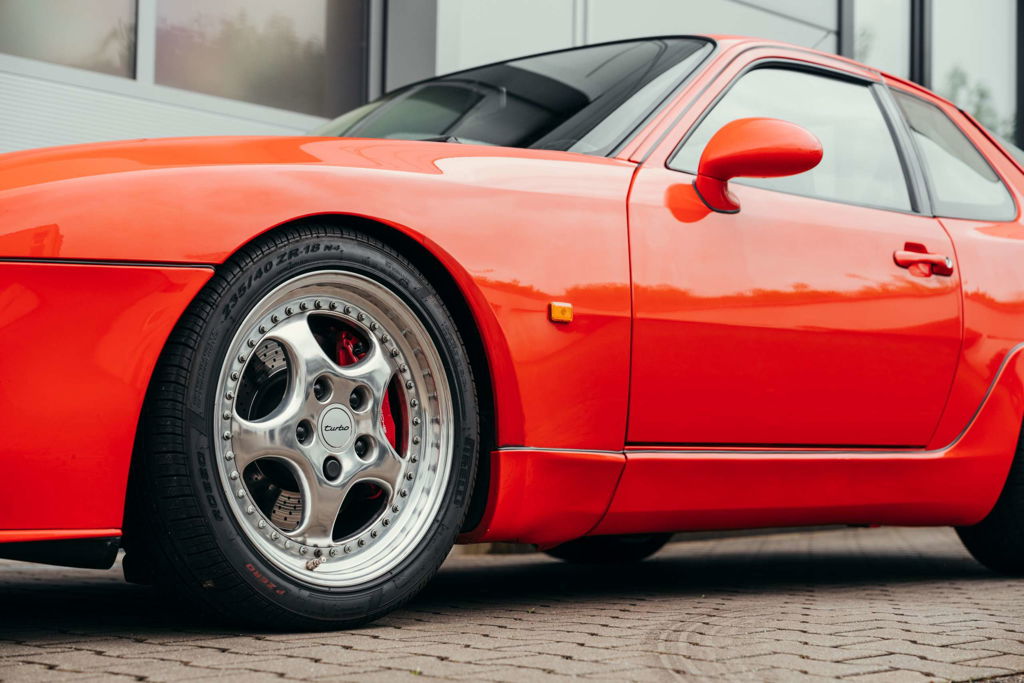 Porsche 968 Turbo S