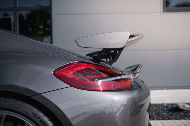 Porsche 981 Cayman GT4