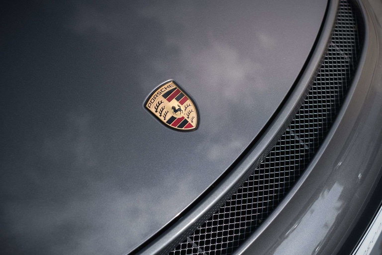 Porsche 981 Cayman GT4