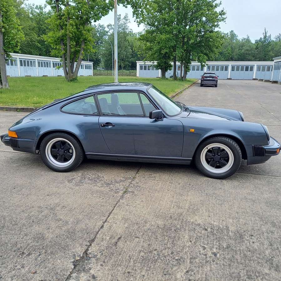 Porsche 911 SC
