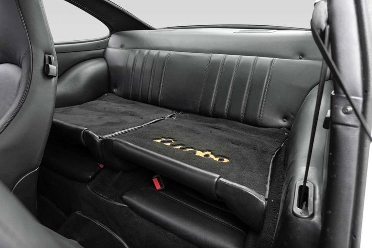 Porsche 911 Turbo S 3.3