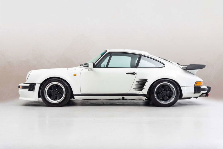 Porsche 911 Turbo S 3.3