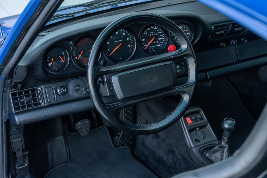 Porsche 964 Carrera RS