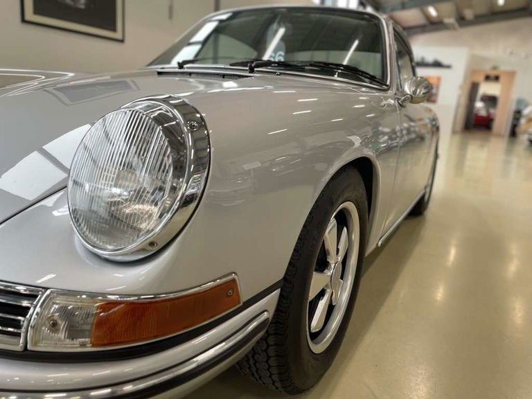 Porsche 911 (F-Modell)